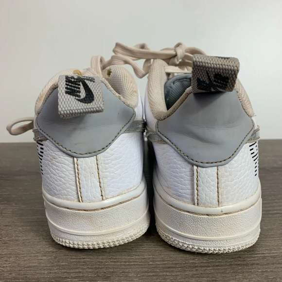 NIKE AIR FORCE 1 LV8 2 Under Construction BQ5484-100 White Wolf Grey 5Y EUR 37.5 - Picture 10 of 16